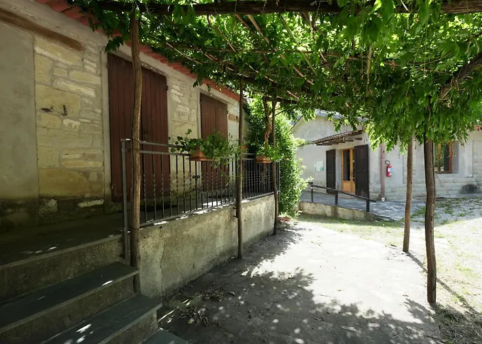 مزرعة للإقامة Mulino Di Culmolle Raggio